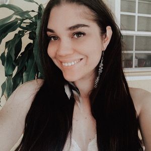 Meet your Posher, Meli